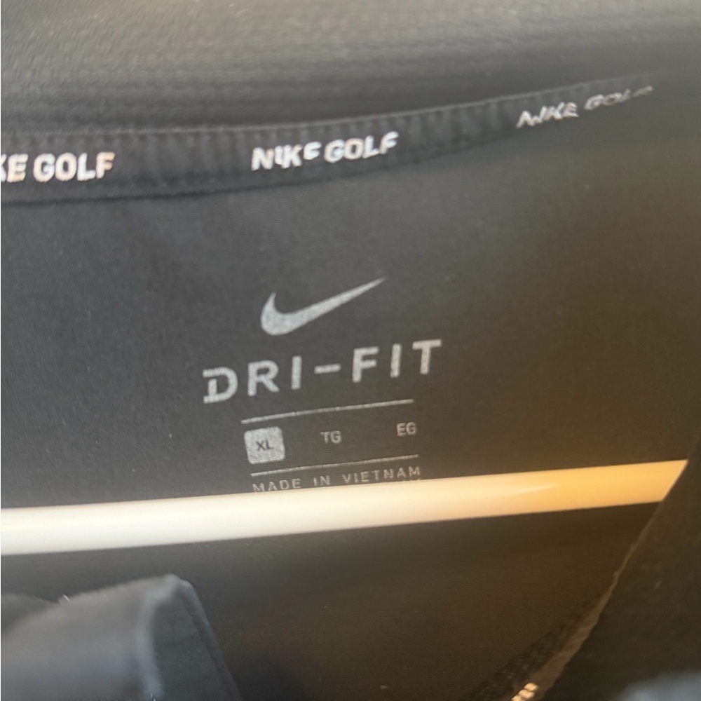 NIKE black dri fit zip up - Picture 3 of 4